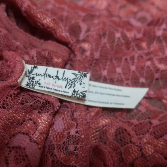 SOLD ❌ Free People Intimately Allover Coral Lace Cut Out Open Back Bralette - Picture 5 of 5